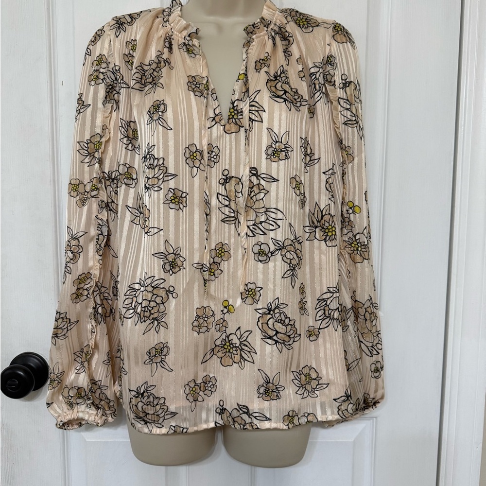 Ann Taylor Pink Floral Blouse - Picture 3 of 10